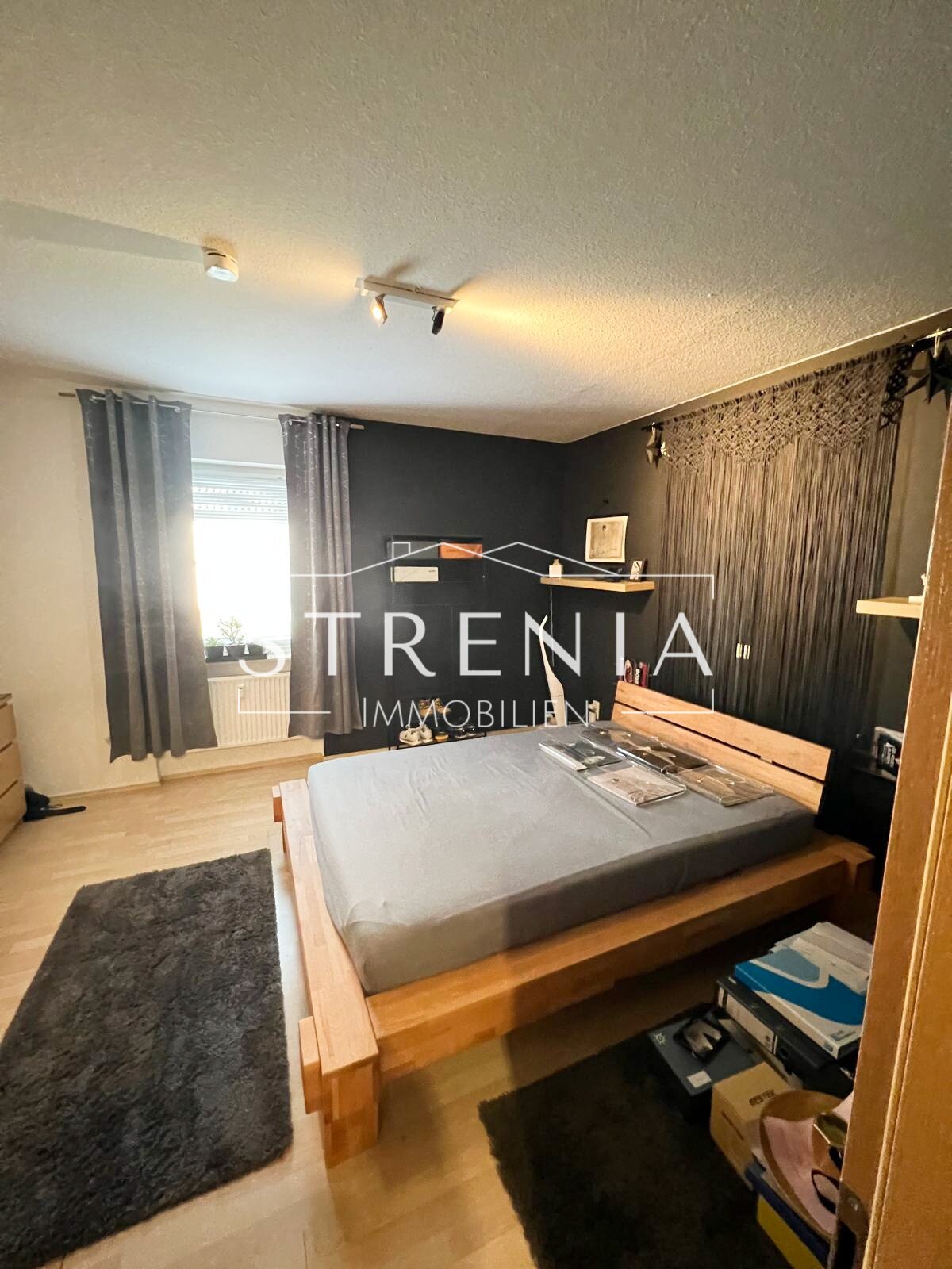 VERKAUFT! Helle 2-Zimmer-Wohnung mit Balkon und Stellplatz auf dem Kupferberg