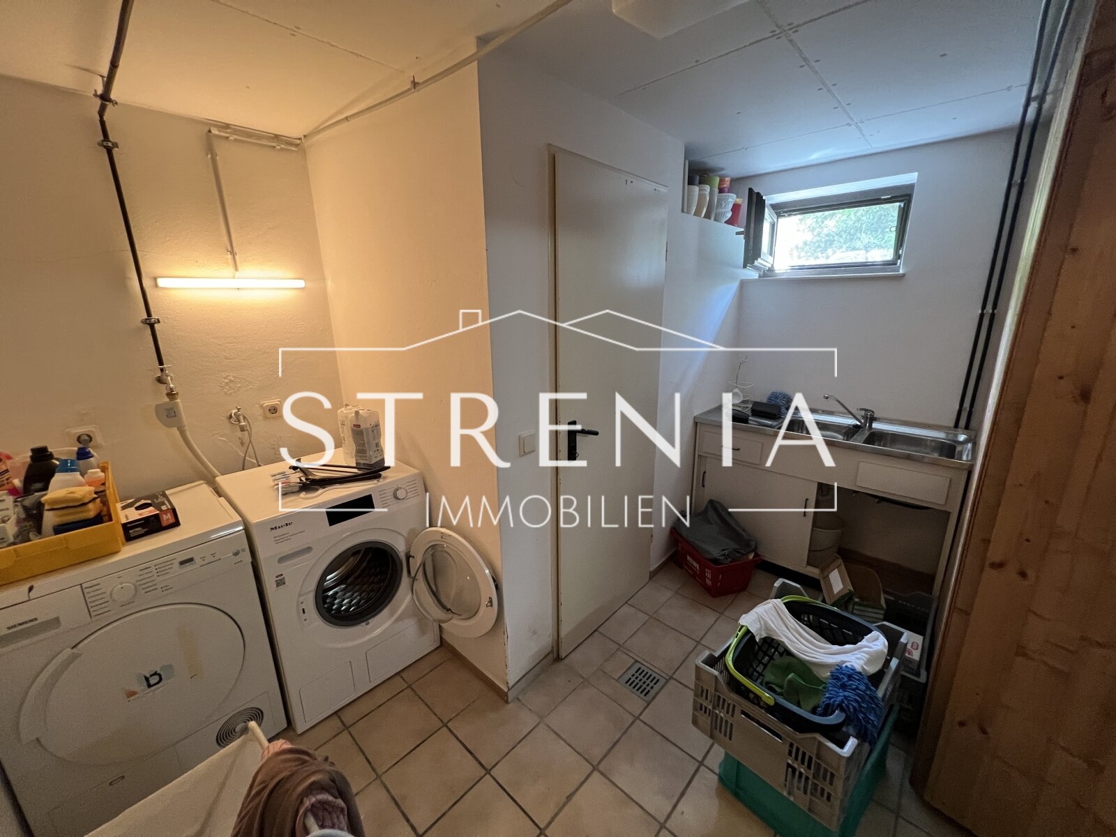Provisionsfrei: Einfamilienhaus mit Wintergarten & Garage auf großem Grundstück